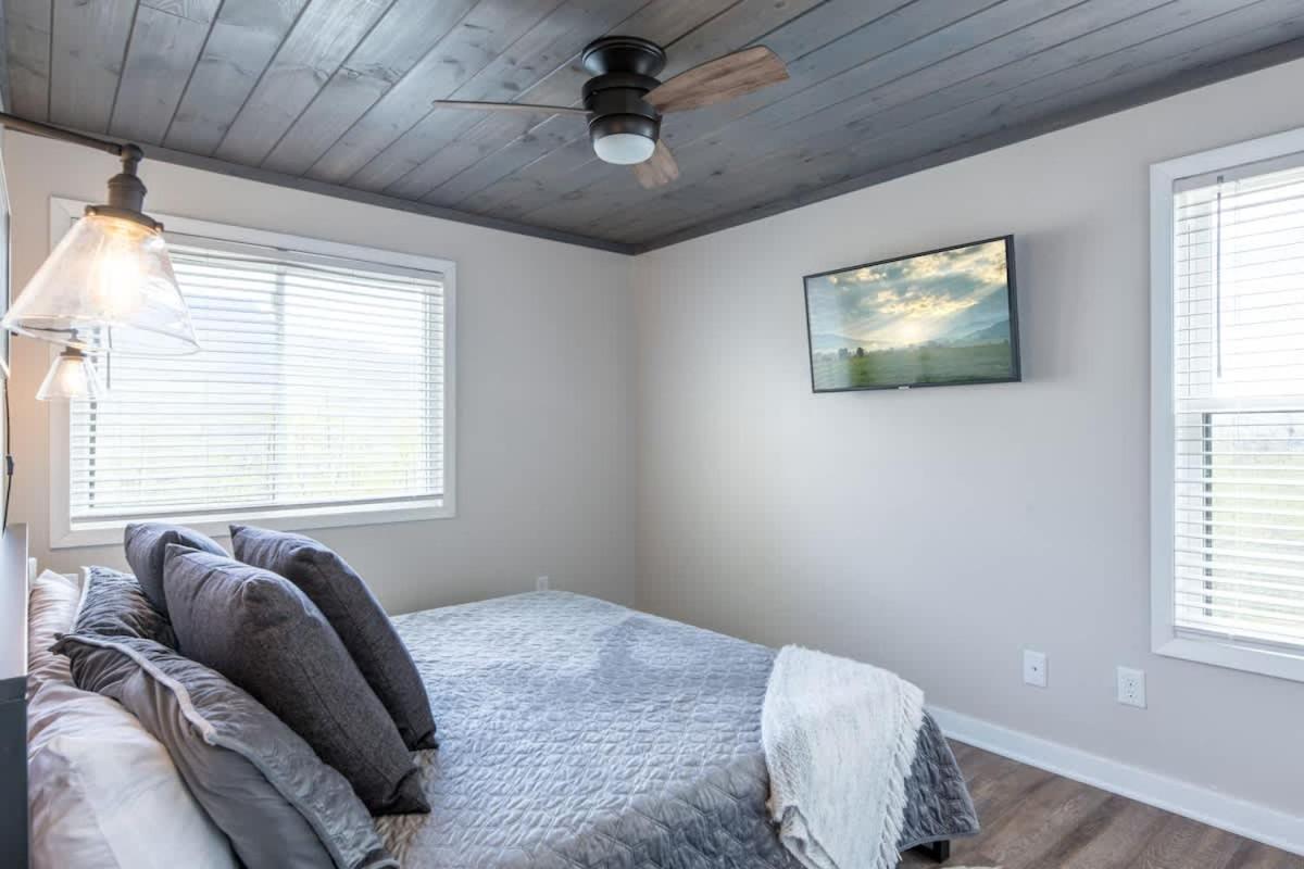 Modern Mountain Escape Villa Gatlinburg Eksteriør bilde